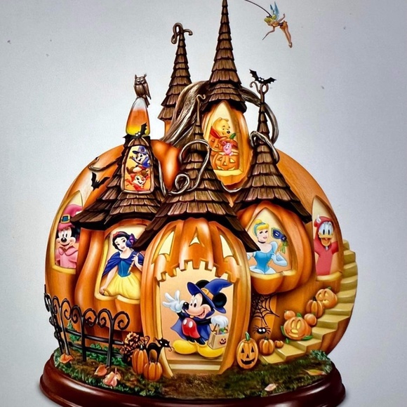 Bradford Exchange Disney Enchanted Pumpkin Castle - Picture 2 of 5